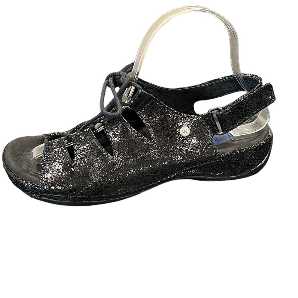 Wolky Black Crackled Shiny Leather Lace Up Slingback Sandals Size EU 38